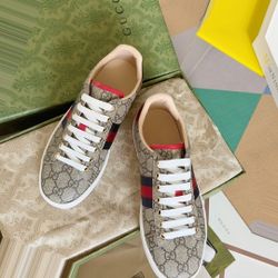 Gucci Ace Sneakers 11