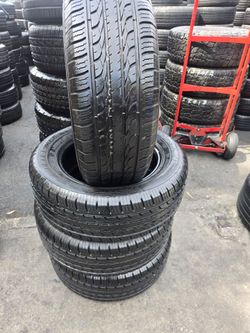 235/60/17 tires for toyota sienna all 4 same brands and good condition about 80% life