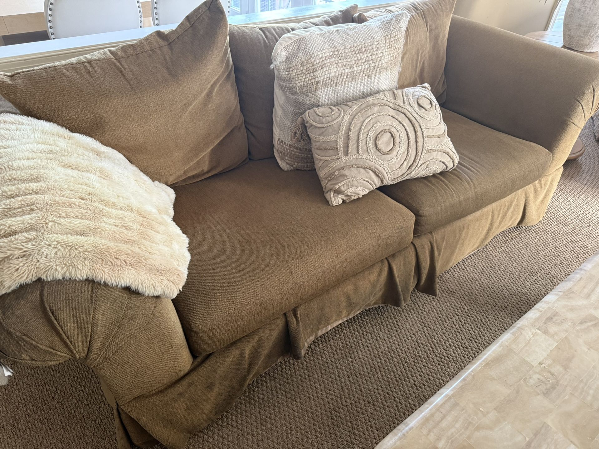 Sofa (2 Pieces) 