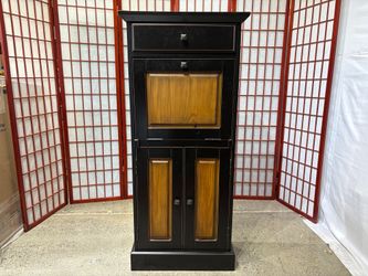 PIER 1 Casabelle Black Mail Center