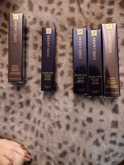 Estee Lauder Skincealer