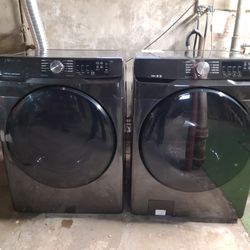 Samsung Washer & Gas Dryer