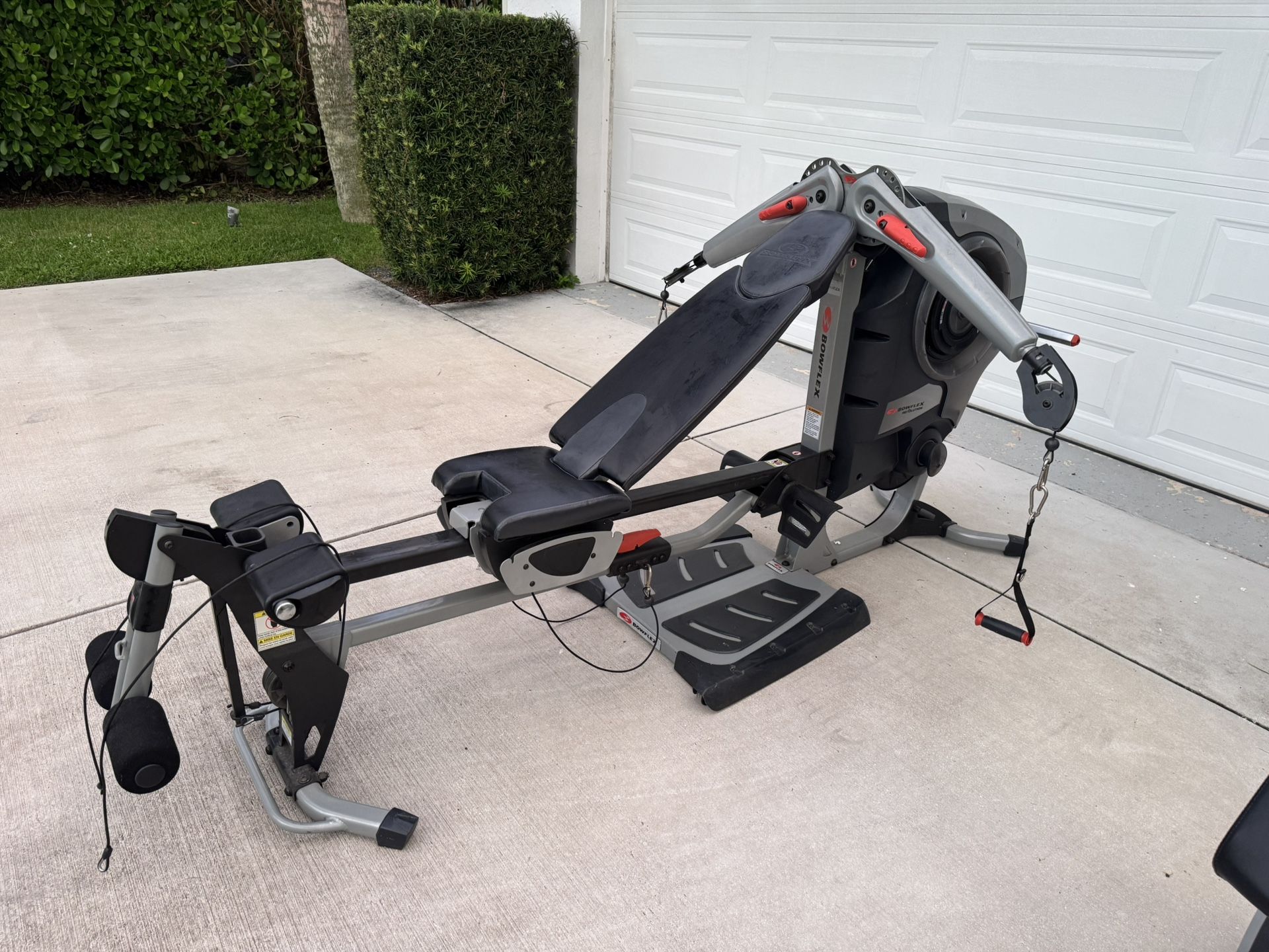 BOWFLEX Revolution One Gym