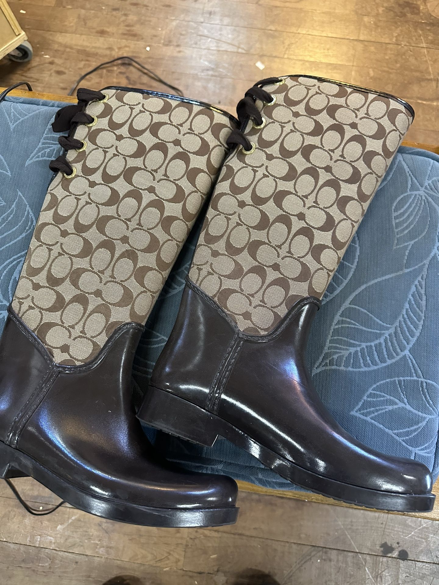 Coach Authentic Rain Boots Size 8B