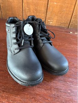 New  rockport boot men .
