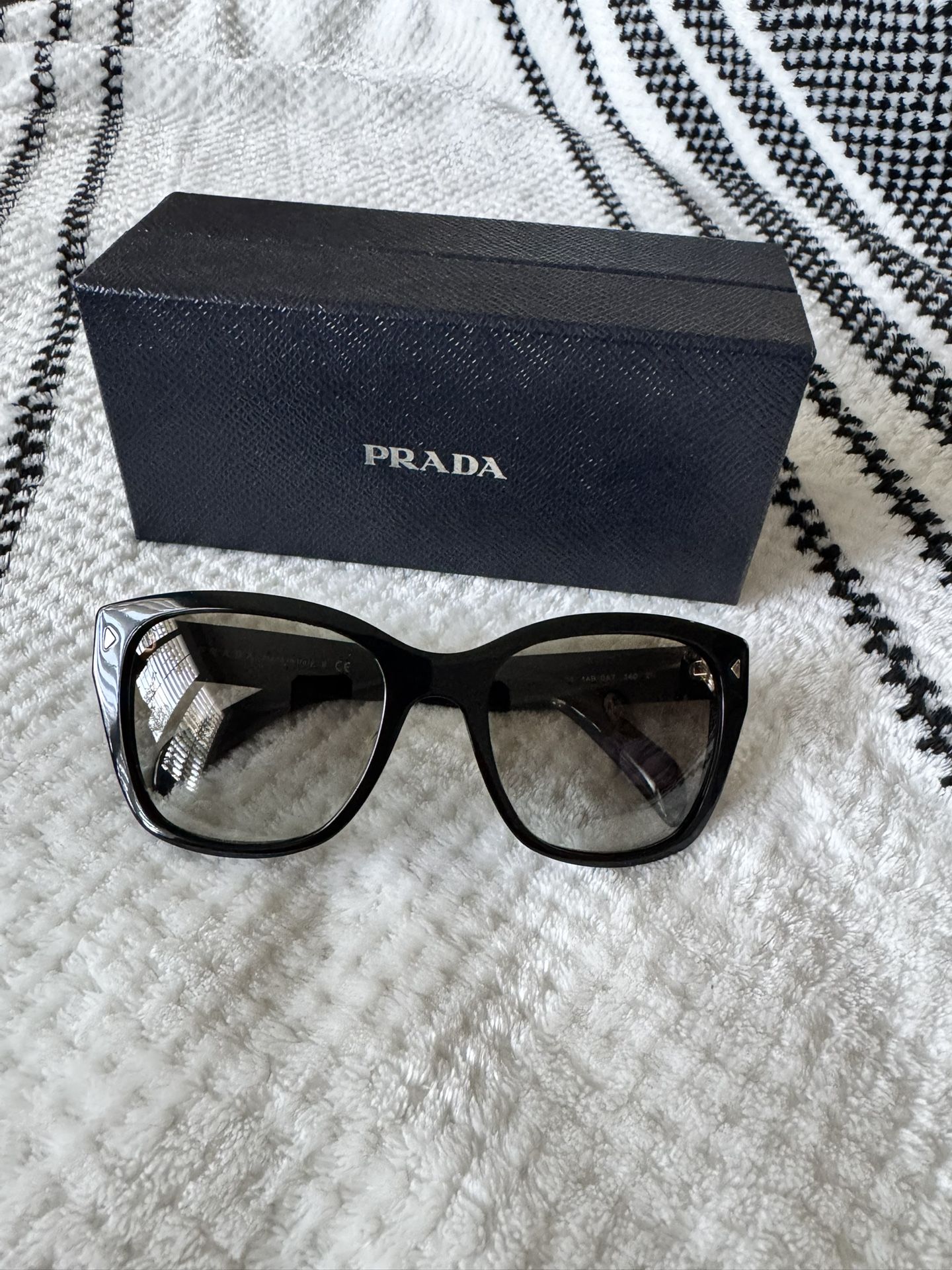 Women Prada Sunglasses