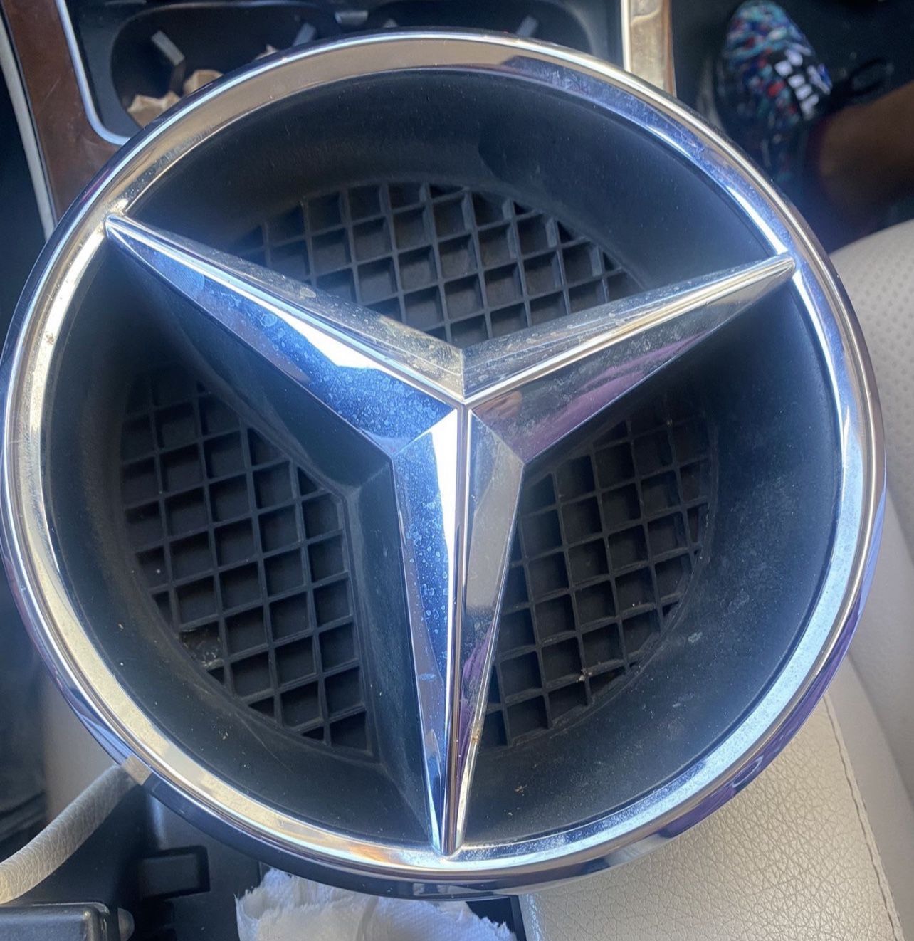 W213 - OEM Mercedes E300 sport upper Bumper grille Star Emblem