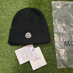 Moncler Black Beanie 