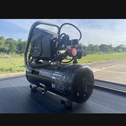 Husky Air Compresser 1HP 4 Gallon 