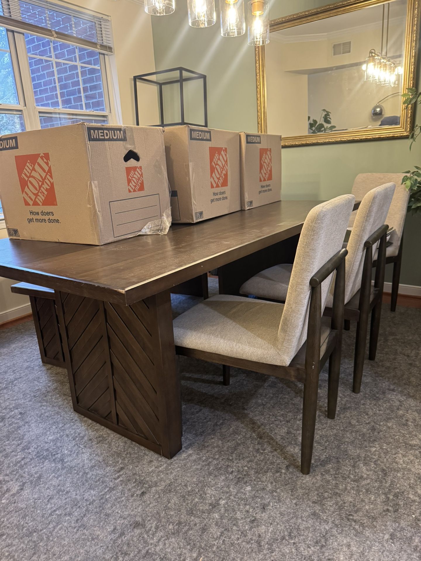 Ashley home Furniture ArKenton Dining Set