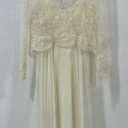 VINTAGE 1960-70s wedding dress