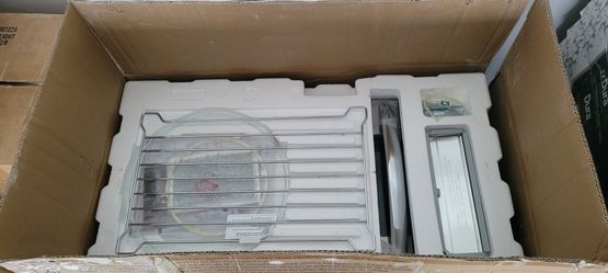 New Microwave Over The Range 1.7 cu ft