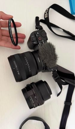 Sony zv-E10 camera