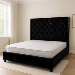 NEW IN BOX- 6FT Black Velvet Fabric Queen & King Size Bed Frame with rhinestones