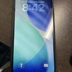 iPhone 11 - 64GB - Unlocked
