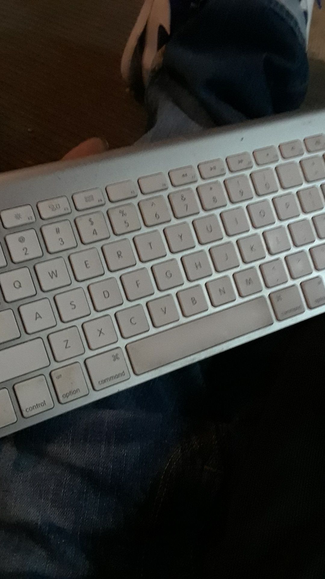 Apple wireless keyboard