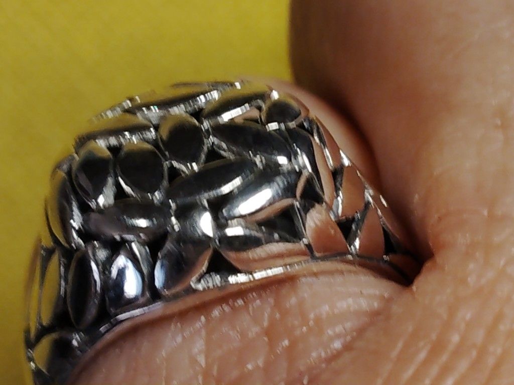 A TOUCH OF ELEGANCE. Sz.- 7 With 100% - 925