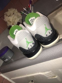 Jordan 3s
