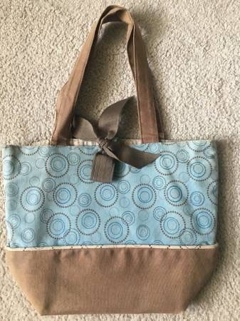 Nice! Tote / Purse / Handbag / Shoulder bag
