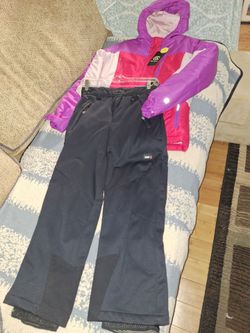 New ski jacke t and ski pants girls 10/12