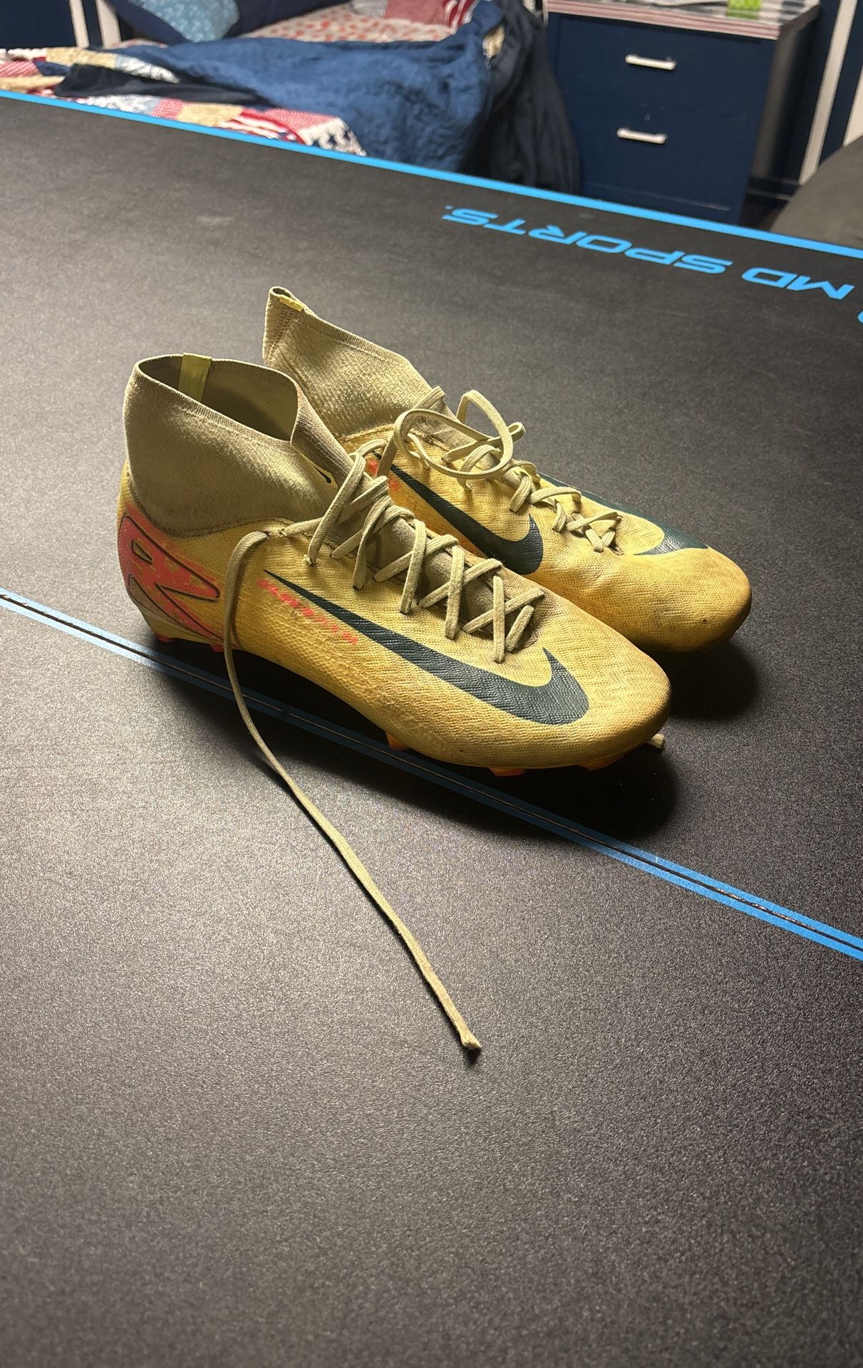 Nike Mercurial Superfly 10 Academy Fg/ag Size 8 