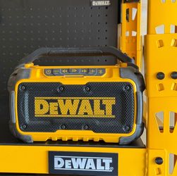 DEWALT 20V Bluetooth Speaker, like new