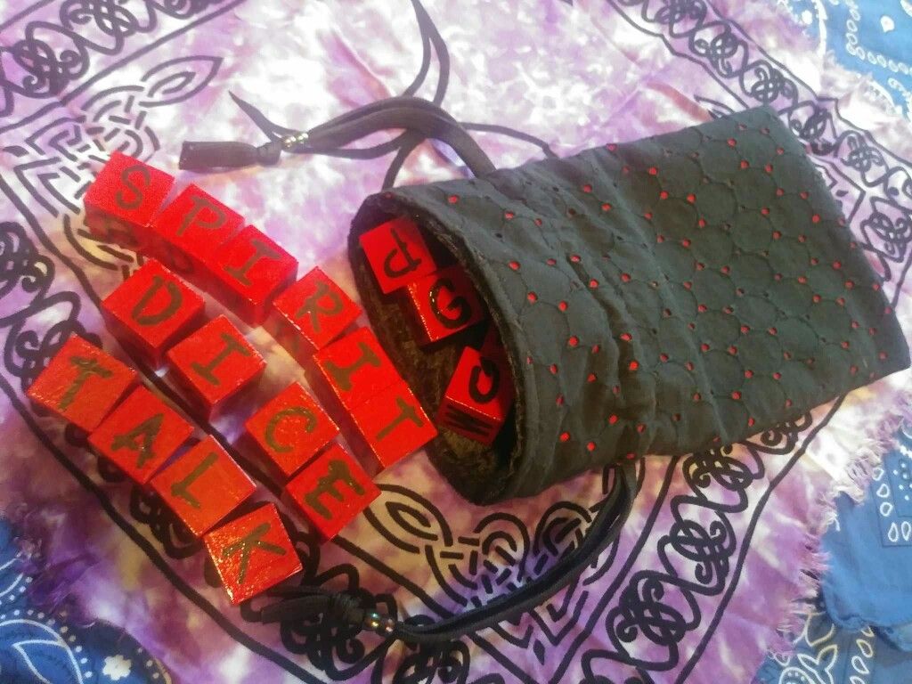 Seance / Spirit Dice