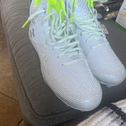 Adult Cleats
