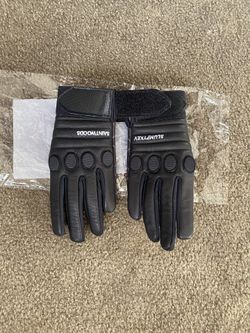 Hypebeast Gloves