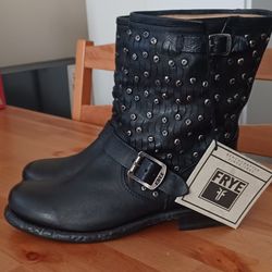 New Frye Jenna Studded Buckle Boots Genuine Leather Women's Size 9