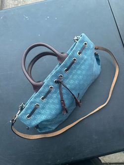 AUTHENTIC DOONEY & BOURKE HANDBAG/STRAP (LIKE NEW) PLEASE ASK QUESTIONS PRIOR TO PURCHASE NO STAINS IN/OUT