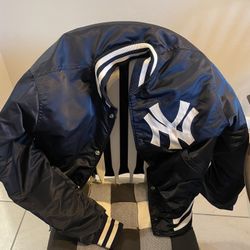 medium Yankees Jacket