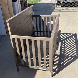 Used Crib