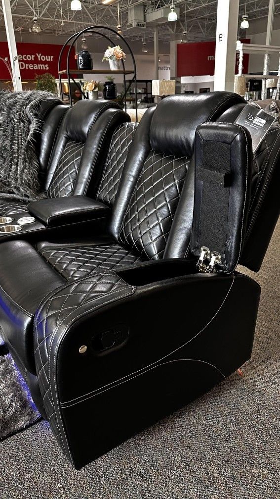 Reclining Living Room Furniture Set Sectional Couch ⭐$39 Down Payment with Financing ⭐ 90 Days same as cash