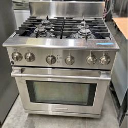 Electrolux Icon 30" Dual Fuel Range - Pro Style Gas Cooktop + Electric Oven