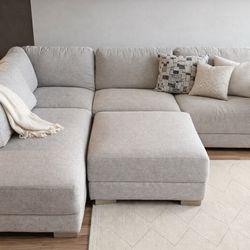 Modern Beige Sofa – Excellent Condition – Clean – Rockville