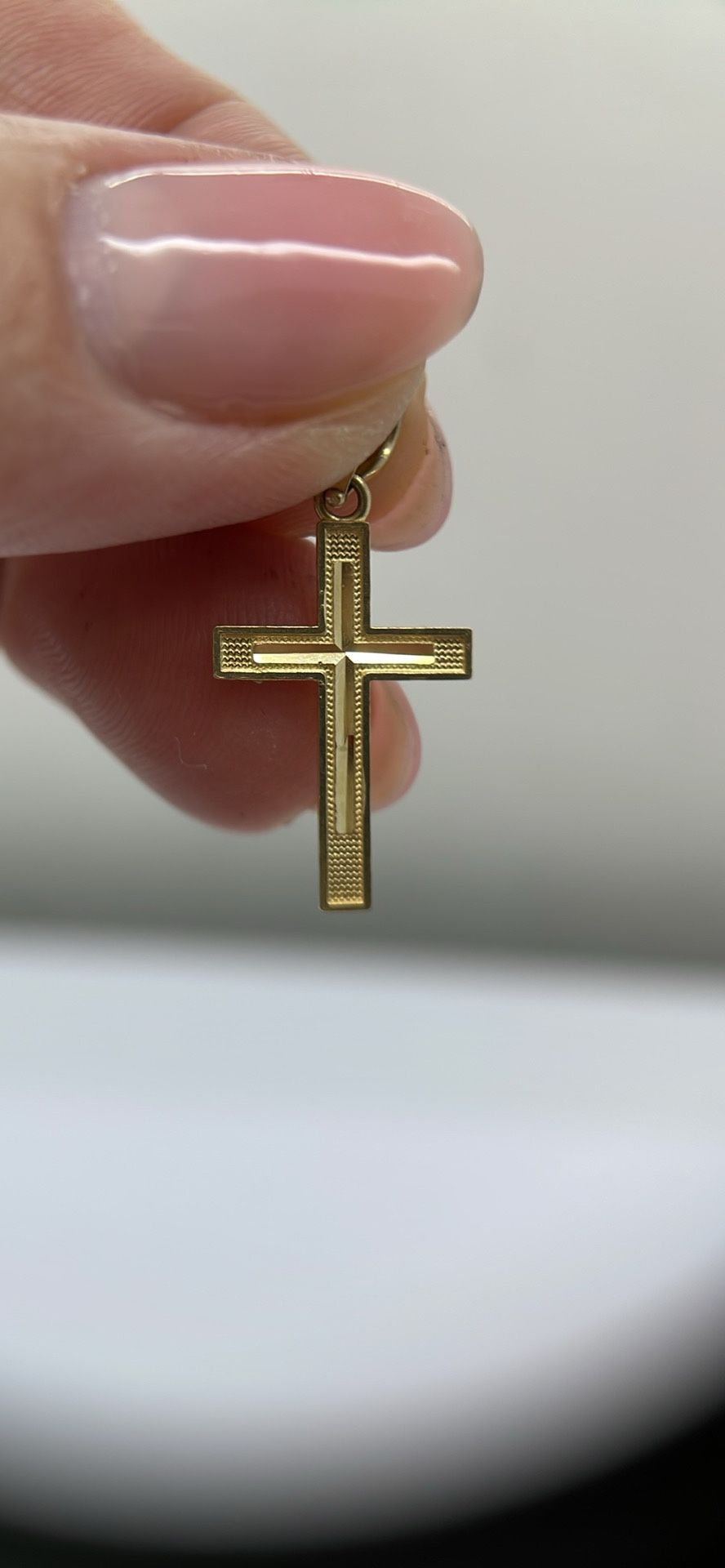 14 K Gold Cross Pendant. New