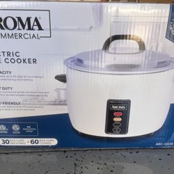 Aroma Rice Cooker 30cup