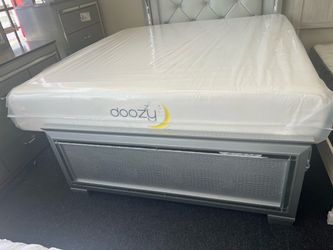 Doozy 12” King Mattress — Brand New