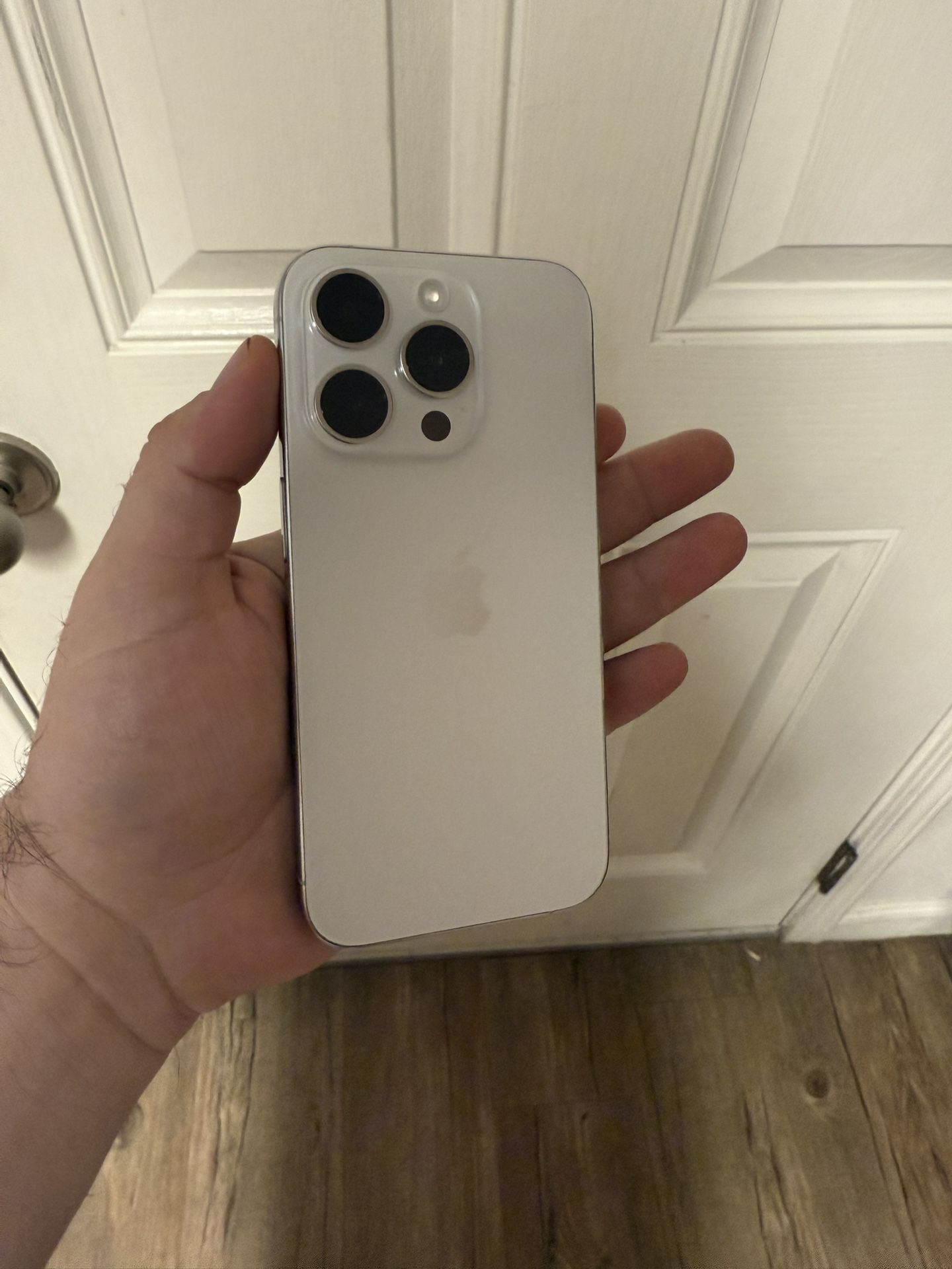 Iphone-15-pro-128gb-at&t-Cricket