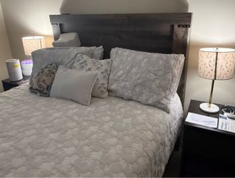 Queen Size Bed for Sale