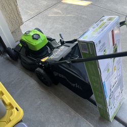 Greenworks 40v Lawnmower And Weed Eater