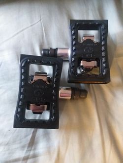 Shimano Bicycle Paddle SPD Excellent Condition, Hardly Use, DP -M505