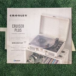 Crosley Cruiser Plus Record Player White Ostrich Leather Opened Box