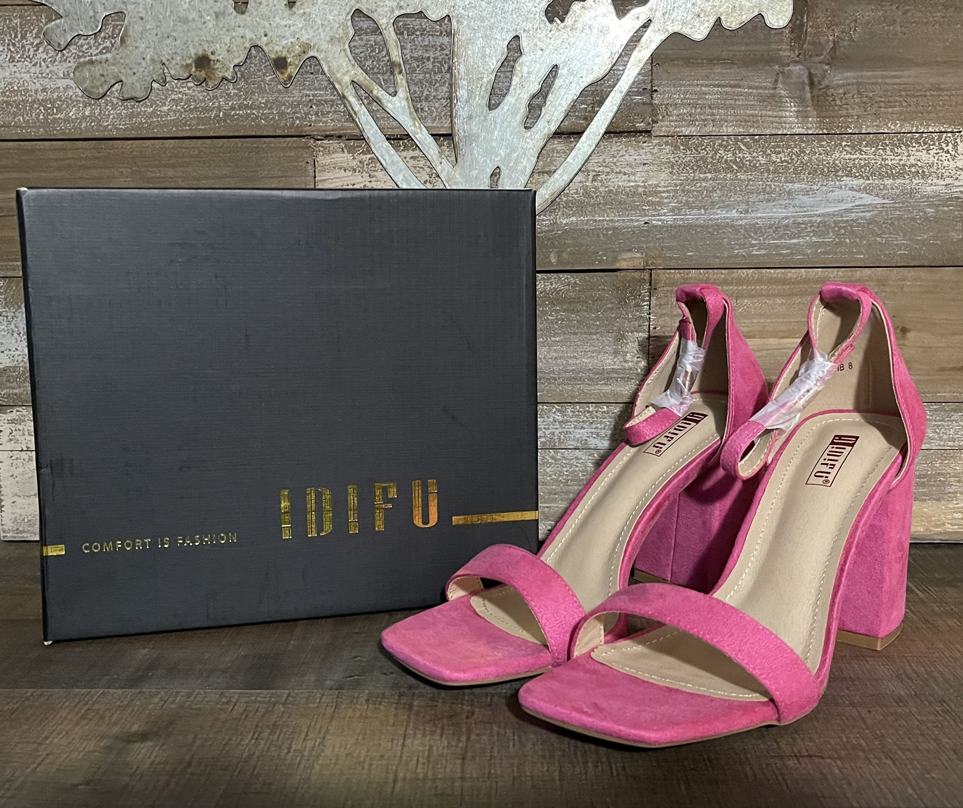 IDIFU IN2 Hot Pink Suede Chunky Block Heels Square Open Toe Ankle Strap Size 8 NEW