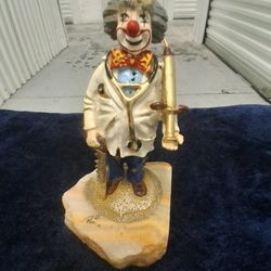 NEW "RON LEE" LIMITED EDITION CLOWN FIGURINE 8" IN HEIGHT WITH THE MARBLE SLAB IT STANDS ON, BRILLIANT COLORS AND VERY UNIQUE!!!