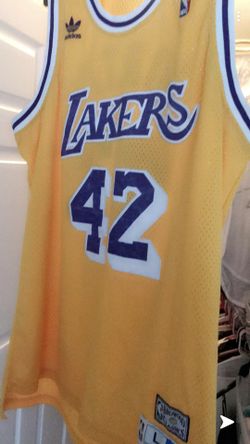 LA lakers jersey / Adidas / size Large