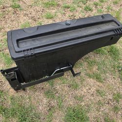 Swing away box for truck