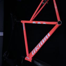 Unknown / Tsunami/ku Stock Wheel /crank Arms/ U Lock