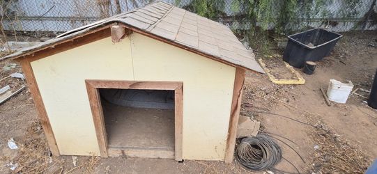 Large Dog House Well Built